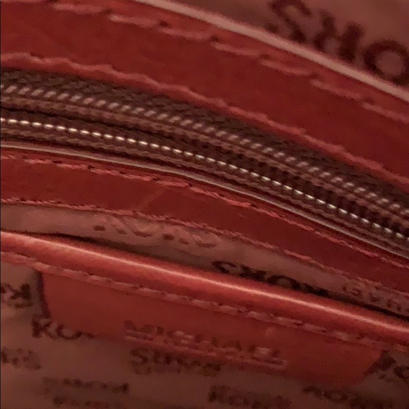 Michael Kors bag - Picture 3 of 4